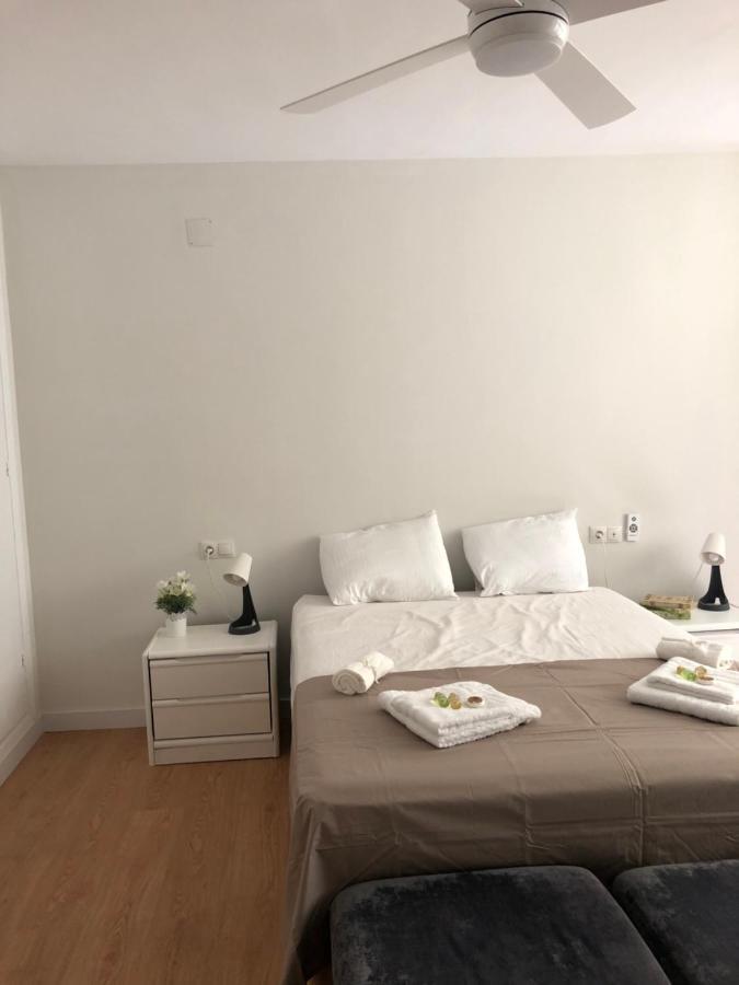 Malaga Playa Centro Ideal Familia Y Amigos מראה חיצוני תמונה