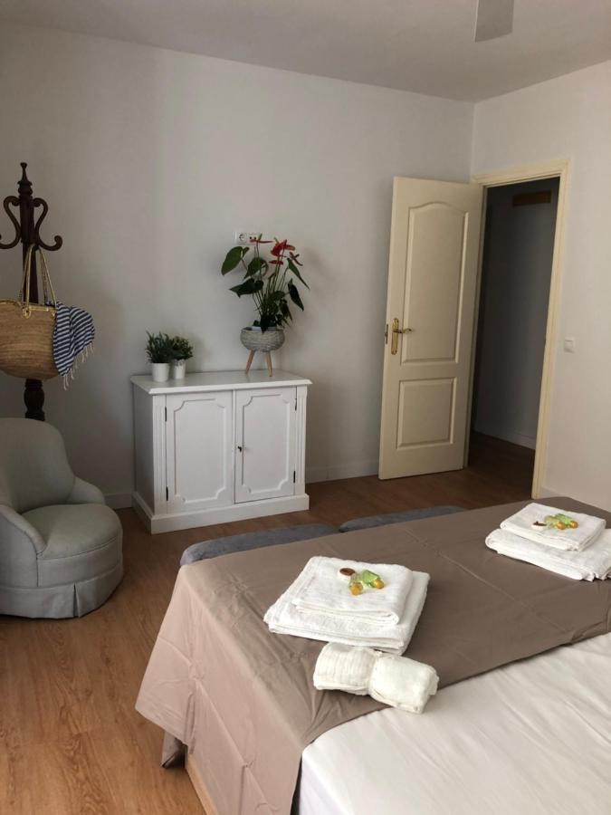 Malaga Playa Centro Ideal Familia Y Amigos מראה חיצוני תמונה